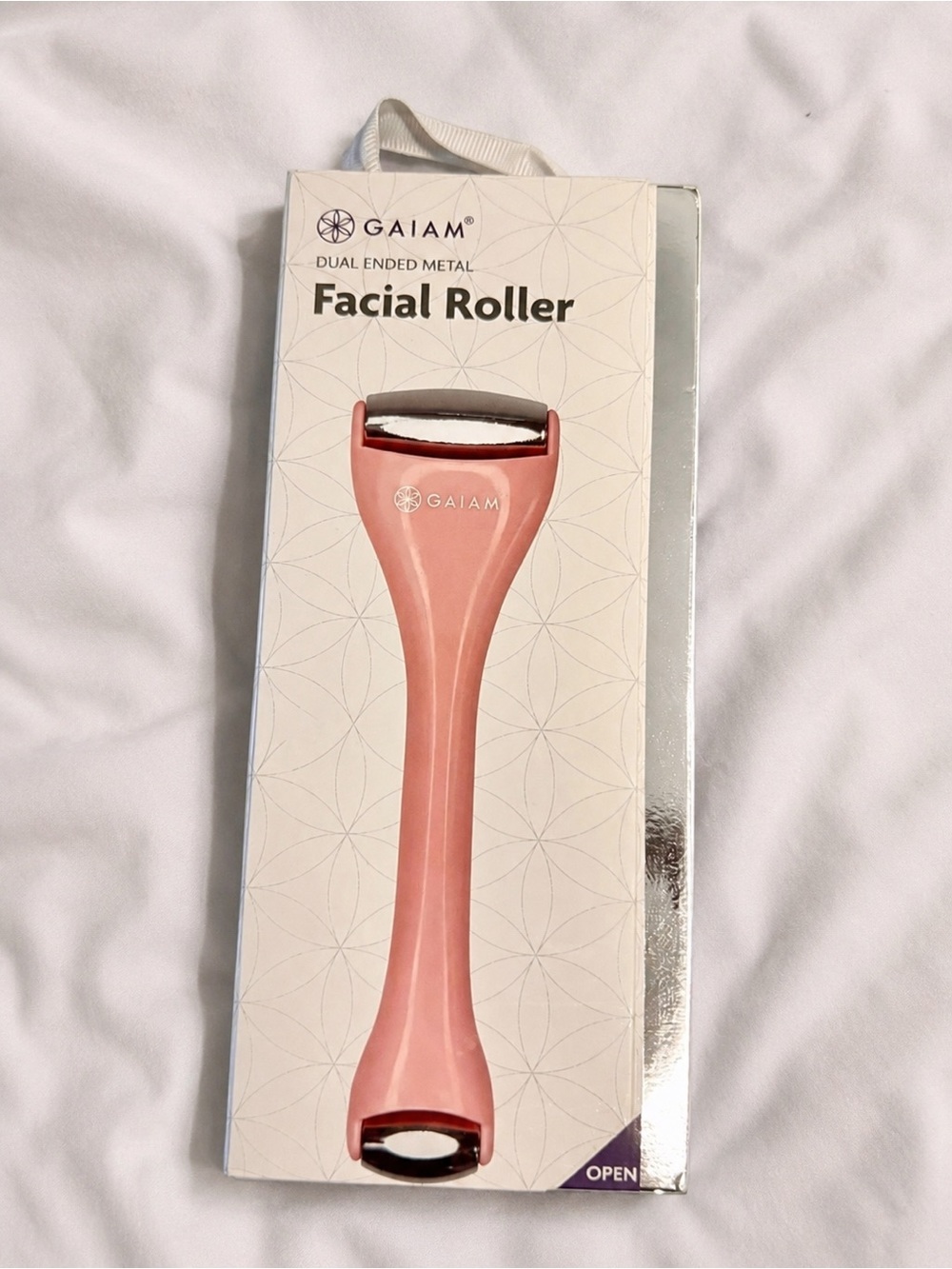Gaiam Dual Ended Metal Facial Roller - Pink